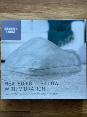 Sharper Image Plush Heated Foot Pillow in Light Gray